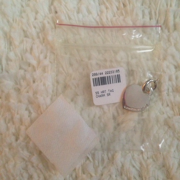 Y2K Tiffany & Co Plain Engravable Sterling Silver Heart Charm - Picture 1 of 1